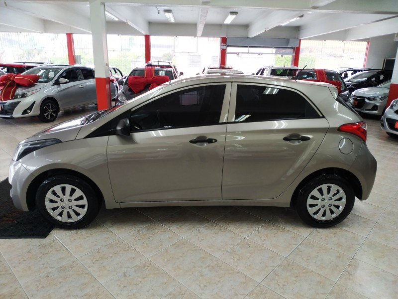 HB20 1.0 COMFORT 12V FLEX 4P MANUAL - 2017 - CAXIAS DO SUL