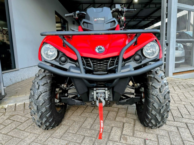 OUTLANDER 570 - 2023 - TRêS COROAS