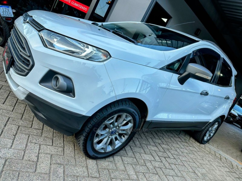 ECOSPORT 1.6 FREESTYLE 8V FLEX 4P MANUAL - 2014 - TRêS COROAS