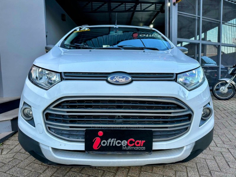 ECOSPORT 1.6 FREESTYLE 8V FLEX 4P MANUAL - 2014 - TRêS COROAS