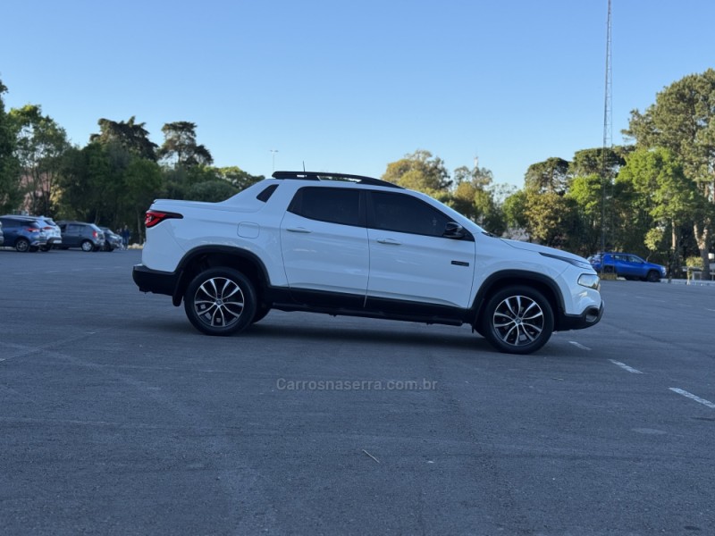 TORO 2.0 16V ULTRA 4X4 AT9 DIESEL 4P AUTOMÁTICO - 2020 - CAXIAS DO SUL