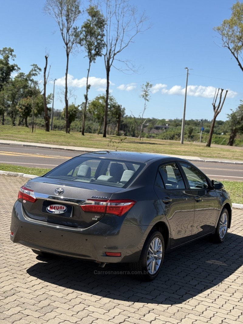 COROLLA 2.0 XEI 16V FLEX 4P AUTOMÁTICO - 2015 - LAJEADO