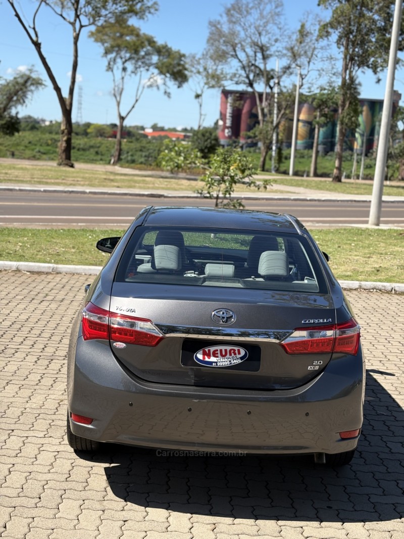 COROLLA 2.0 XEI 16V FLEX 4P AUTOMÁTICO - 2015 - LAJEADO