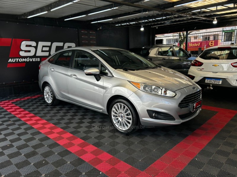 FIESTA 1.6 TITANIUM SEDAN 16V FLEX 4P AUTOMÁTICO - 2014 - PASSO FUNDO