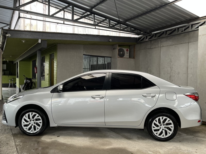 COROLLA 1.8 GLI 16V FLEX 4P AUTOMÁTICO - 2018 - CAXIAS DO SUL