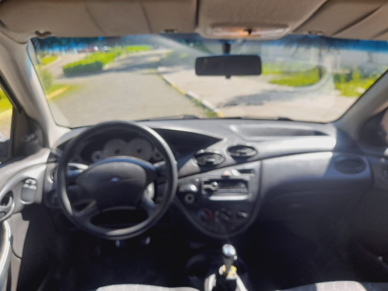 FOCUS 1.6 GL 8V GASOLINA 4P MANUAL - 2006 - FARROUPILHA