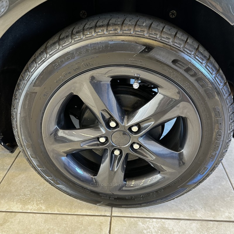 FOCUS 1.6 8V FLEX 4P MANUAL - 2012 - FARROUPILHA