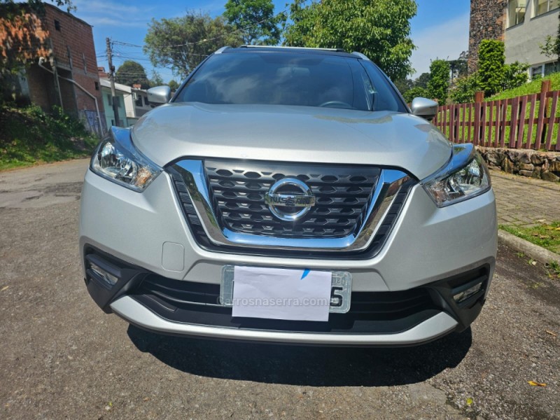 KICKS 1.6 ADVANCE 16V PLUS CVT FLEX 4P AUTOMÁTICO - 2017 - CAXIAS DO SUL