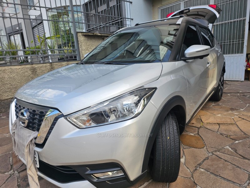 KICKS 1.6 ADVANCE 16V PLUS CVT FLEX 4P AUTOMÁTICO - 2017 - CAXIAS DO SUL