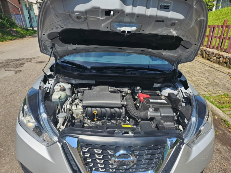 KICKS 1.6 ADVANCE 16V PLUS CVT FLEX 4P AUTOMÁTICO - 2017 - CAXIAS DO SUL