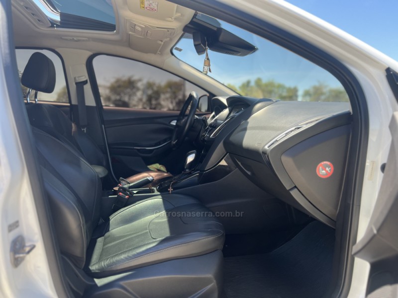 FOCUS 2.0 TITANIUM SEDAN 16V FLEX 4P AUTOMÁTICO - 2016 - ANTôNIO PRADO