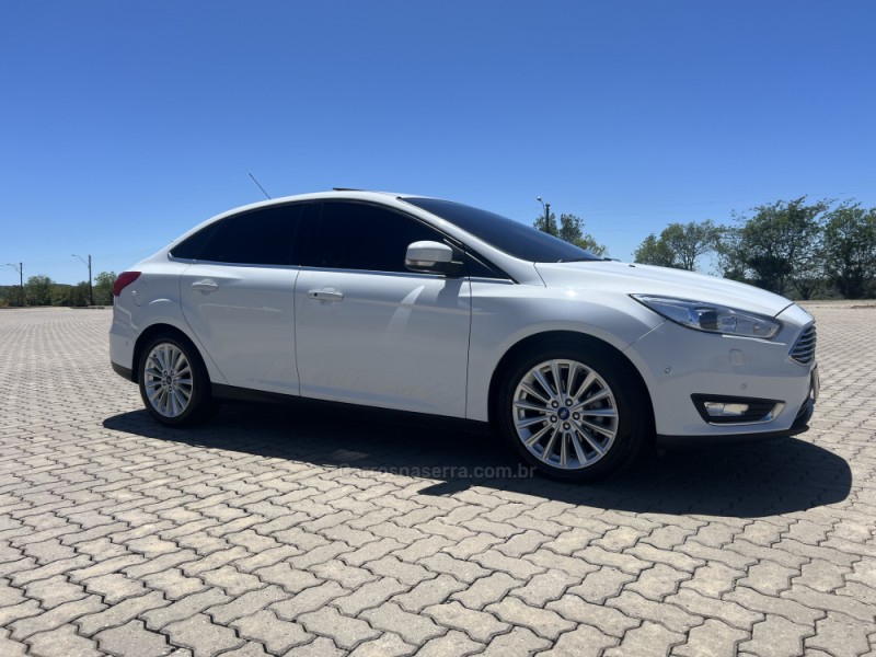 FOCUS 2.0 TITANIUM SEDAN 16V FLEX 4P AUTOMÁTICO - 2016 - ANTôNIO PRADO