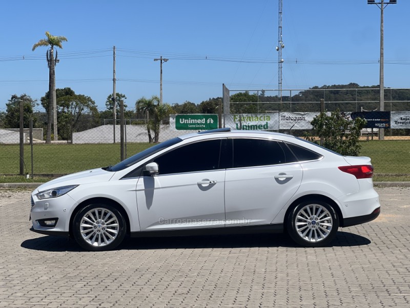FOCUS 2.0 TITANIUM SEDAN 16V FLEX 4P AUTOMÁTICO - 2016 - ANTôNIO PRADO