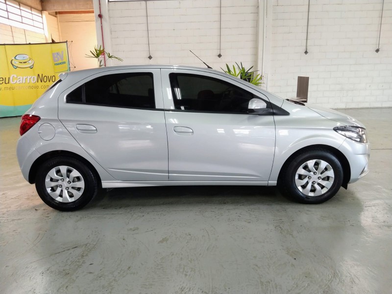 ONIX 1.0 LT PLUS 8V FLEX 4P MANUAL - 2019 - CAXIAS DO SUL