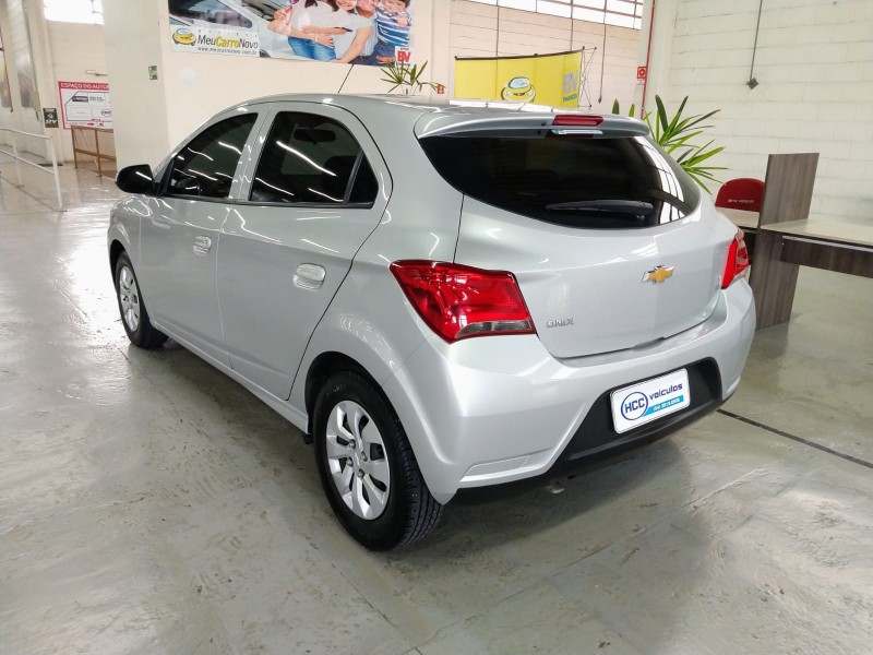 ONIX 1.0 LT PLUS 8V FLEX 4P MANUAL - 2019 - CAXIAS DO SUL