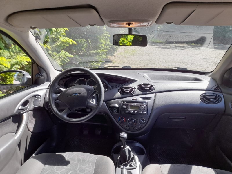 FOCUS 1.6 GL 8V FLEX 4P MANUAL - 2009 - FARROUPILHA