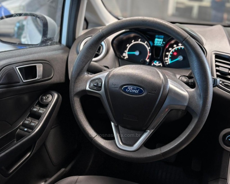 FIESTA 1.6 SE HATCH 16V FLEX 4P AUTOMÁTICO - 2016 - VACARIA