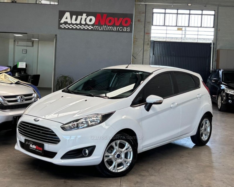 fiesta 1.6 se hatch 16v flex 4p automatico 2016 vacaria