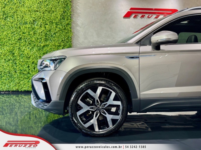 TAOS 1.4 16V HIGHLINE TSI FLEX 4P AUTOMÁTICO - 2024 - NOVA PRATA