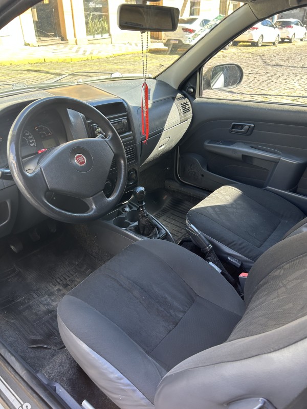 STRADA 1.4 MPI WORKING CE 8V FLEX 2P MANUAL - 2012 - GARIBALDI