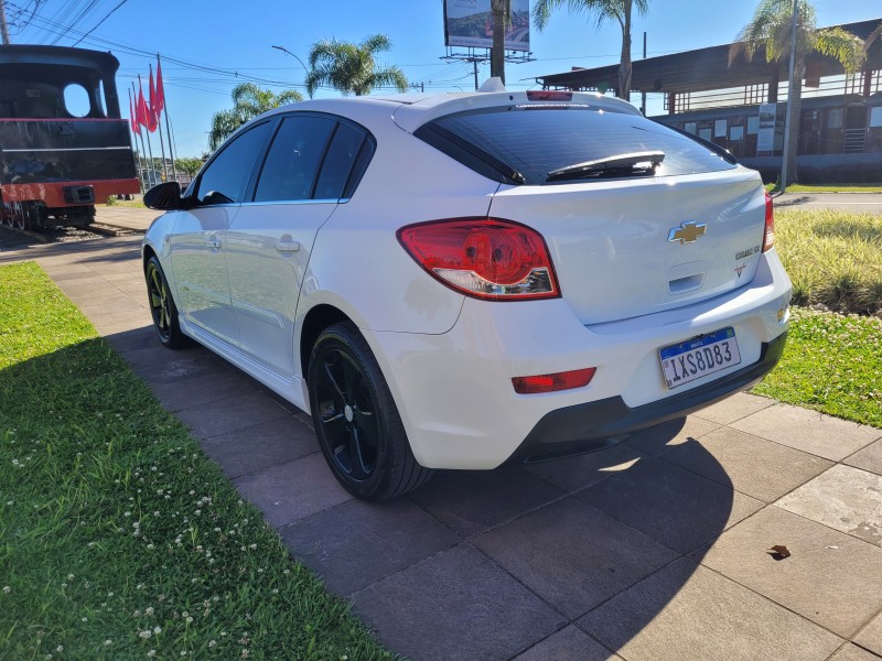 CRUZE 1.8 LT SPORT6 16V FLEX 4P AUTOMÁTICO - 2016 - CARLOS BARBOSA