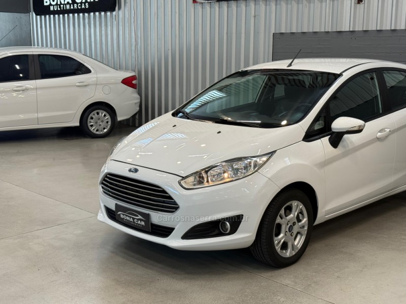 FIESTA 1.6 SE HATCH 16V FLEX 4P MANUAL - 2014 - CAXIAS DO SUL