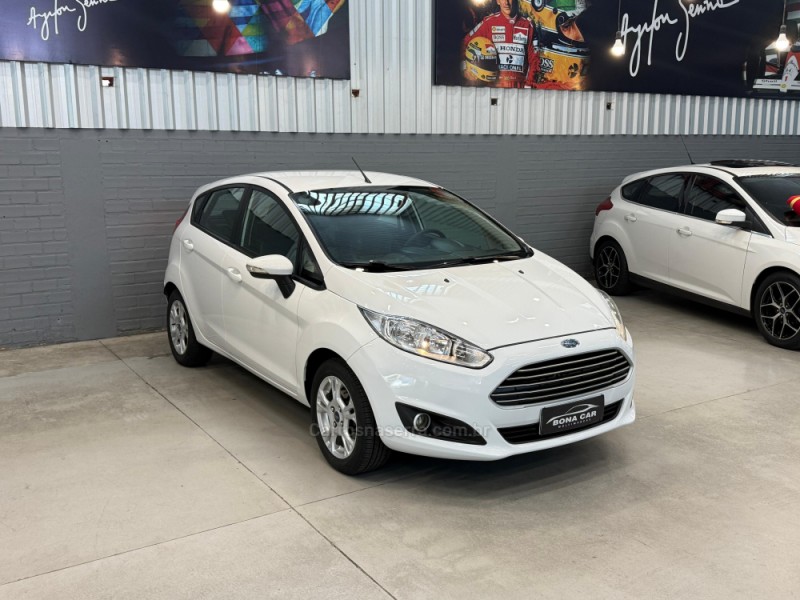 FIESTA 1.6 SE HATCH 16V FLEX 4P MANUAL - 2014 - CAXIAS DO SUL