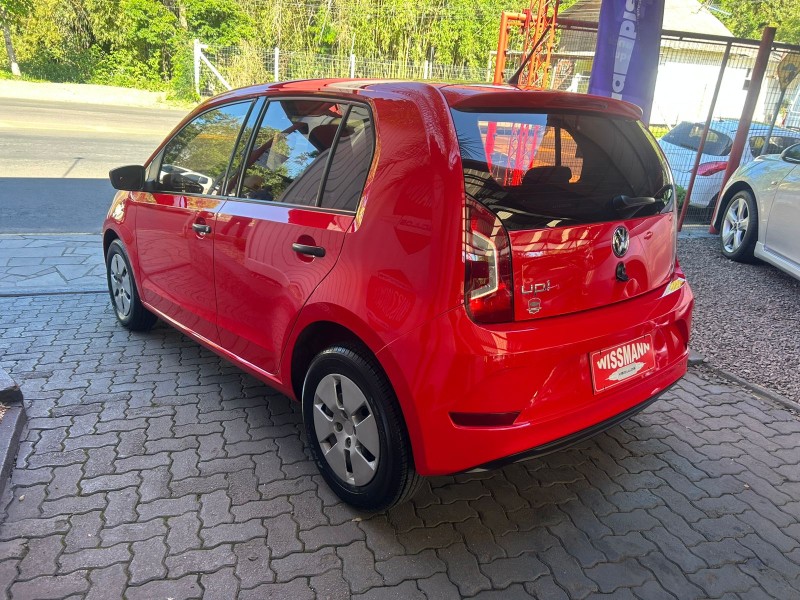 UP 1.0 MPI TAKE UP 12V FLEX 4P MANUAL - 2018 - TRêS COROAS