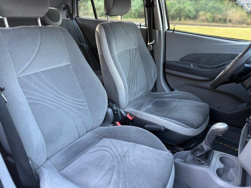 AGILE 1.4 MPFI LTZ 8V FLEX 4P MANUAL - 2011 - IVOTI