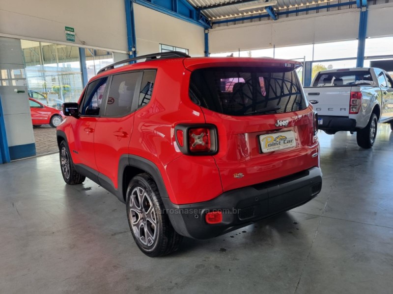 RENEGADE 1.8 16V FLEX LONGITUDE 4P AUTOMÁTICO - 2016 - VACARIA