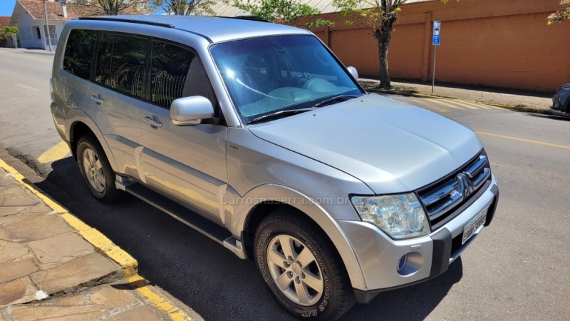 PAJERO FULL 3.2 GLS 4X4 16V TURBO INTERCOOLER DIESEL 4P AUTOMÁTICO - 2008 - FLORES DA CUNHA