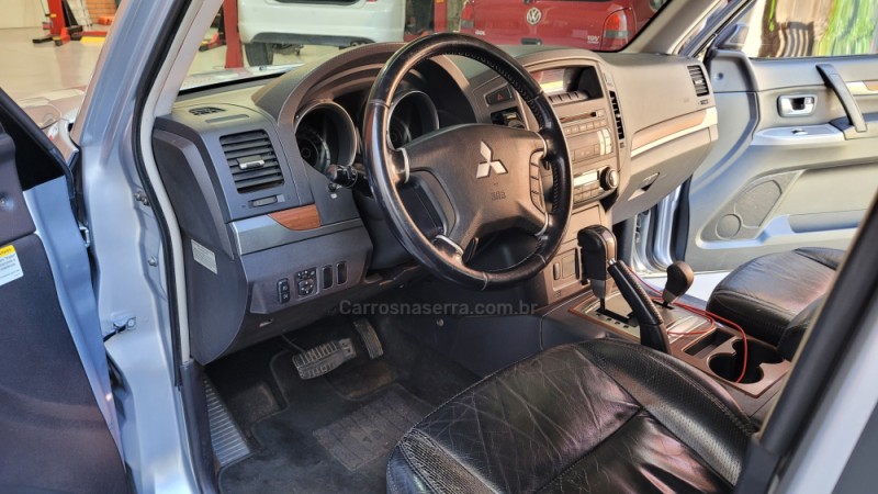 PAJERO FULL 3.2 GLS 4X4 16V TURBO INTERCOOLER DIESEL 4P AUTOMÁTICO - 2008 - FLORES DA CUNHA