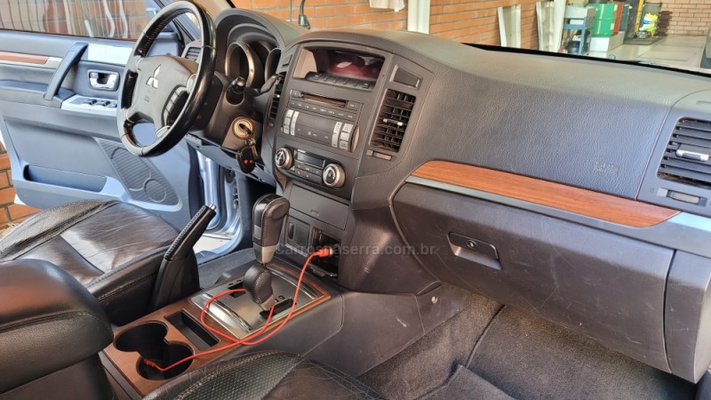 PAJERO FULL 3.2 GLS 4X4 16V TURBO INTERCOOLER DIESEL 4P AUTOMÁTICO - 2008 - FLORES DA CUNHA