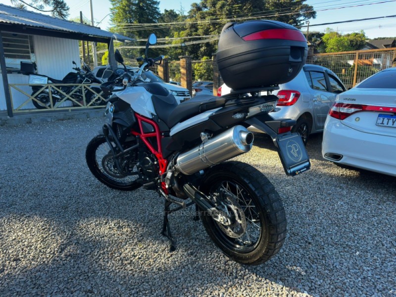 F 800 GS - 2017 - CANELA