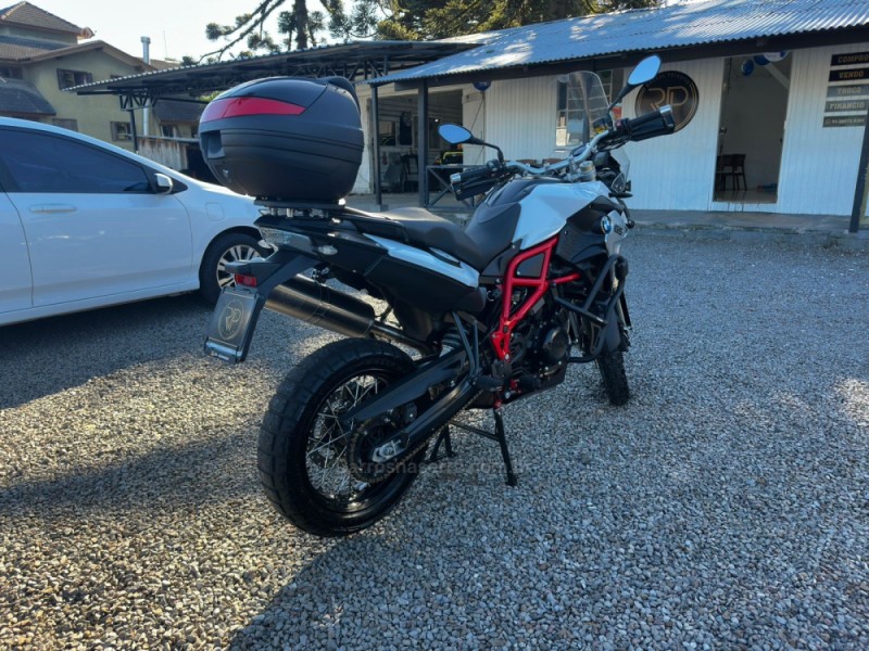 F 800 GS - 2017 - CANELA
