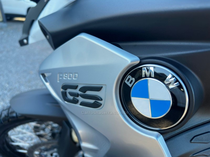 F 800 GS - 2017 - CANELA