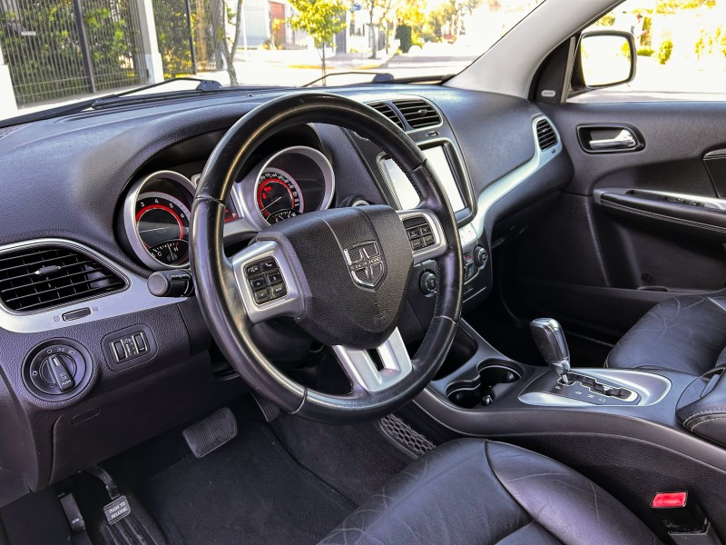JOURNEY 3.6 SXT V6 GASOLINA 4P AUTOMÁTICO - 2013 - BENTO GONçALVES