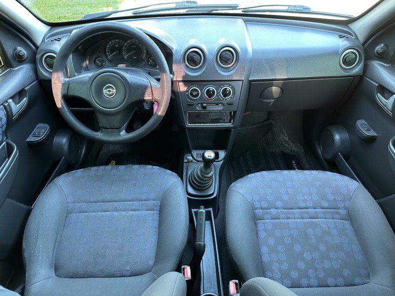 PRISMA 1.4 MPFI JOY 8V FLEX 4P MANUAL - 2009 - CAXIAS DO SUL