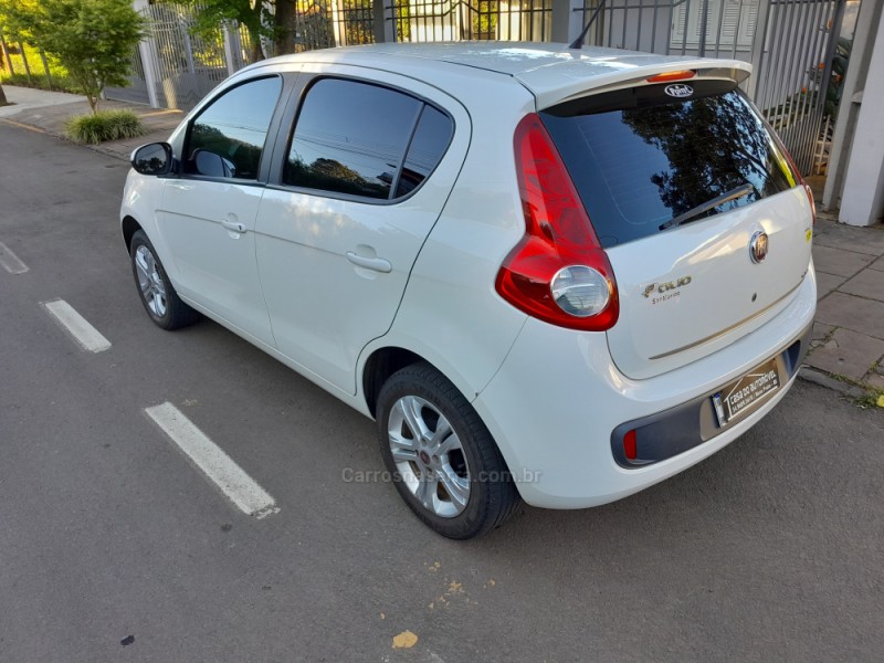 PALIO 1.6 MPI ESSENCE 16V FLEX 4P MANUAL - 2013 - NOVA PRATA