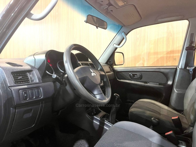 PAJERO TR4 2.0 4X4 16V FLEX 4P MANUAL - 2010 - BENTO GONçALVES