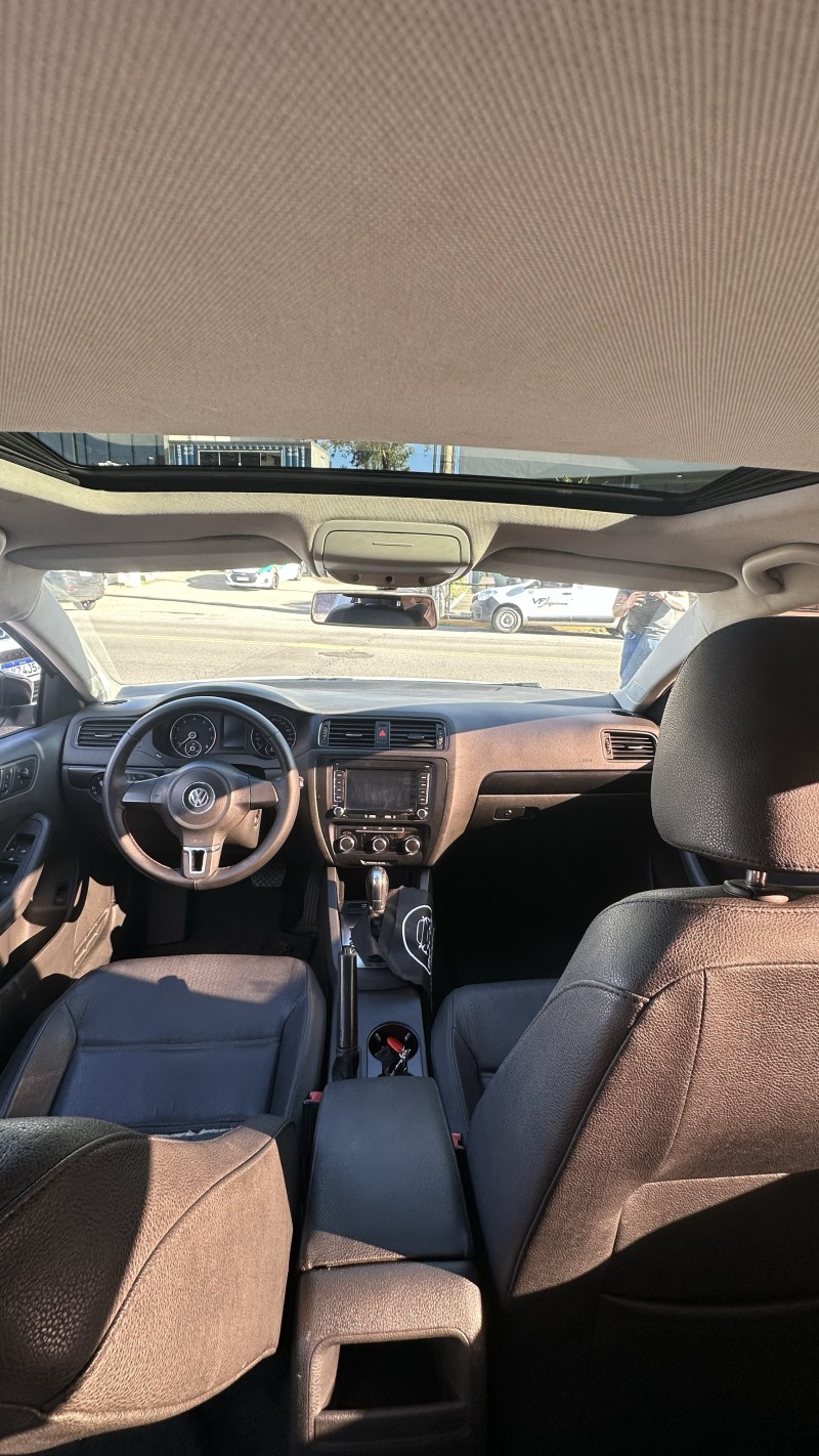 JETTA 2.0 COMFORTLINE FLEX 4P TIPTRONIC - 2012 - CAXIAS DO SUL