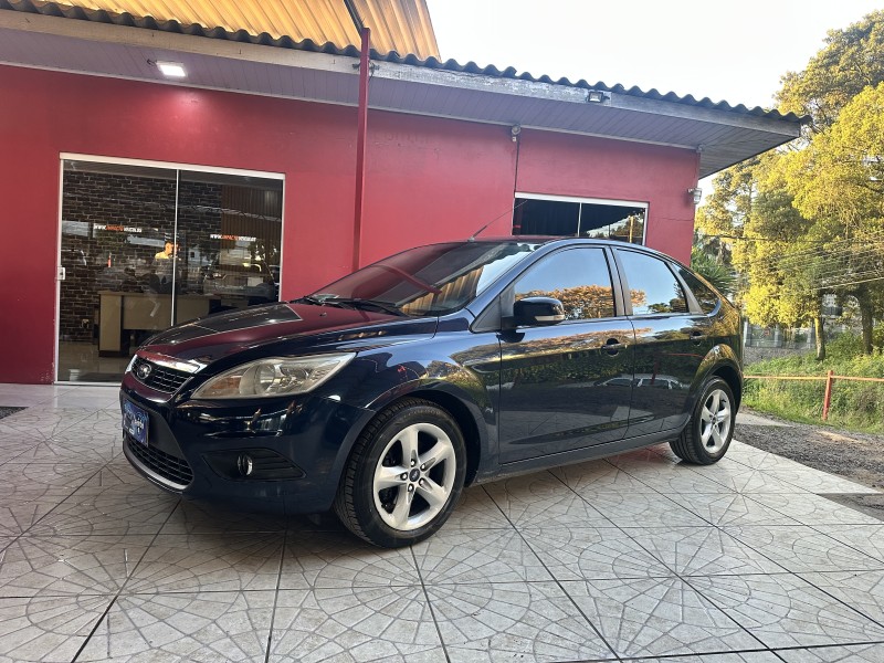 focus 1.6 8v flex 4p manual 2011 caxias do sul