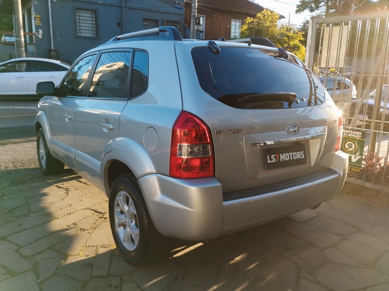 TUCSON 2.0 MPFI GLS 16V 143CV 2WD GASOLINA 4P AUTOMÁTICO - 2011 - CAXIAS DO SUL