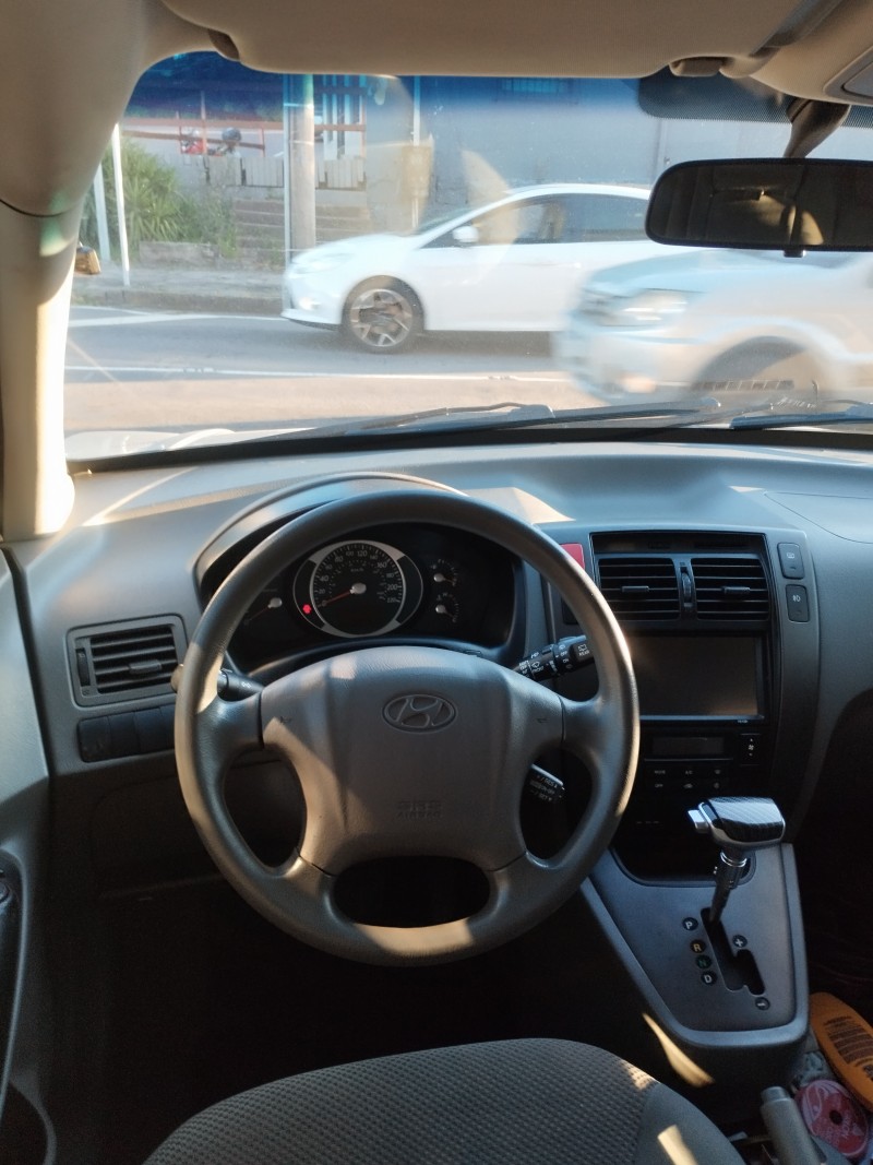 TUCSON 2.0 MPFI GLS 16V 143CV 2WD GASOLINA 4P AUTOMÁTICO - 2011 - CAXIAS DO SUL