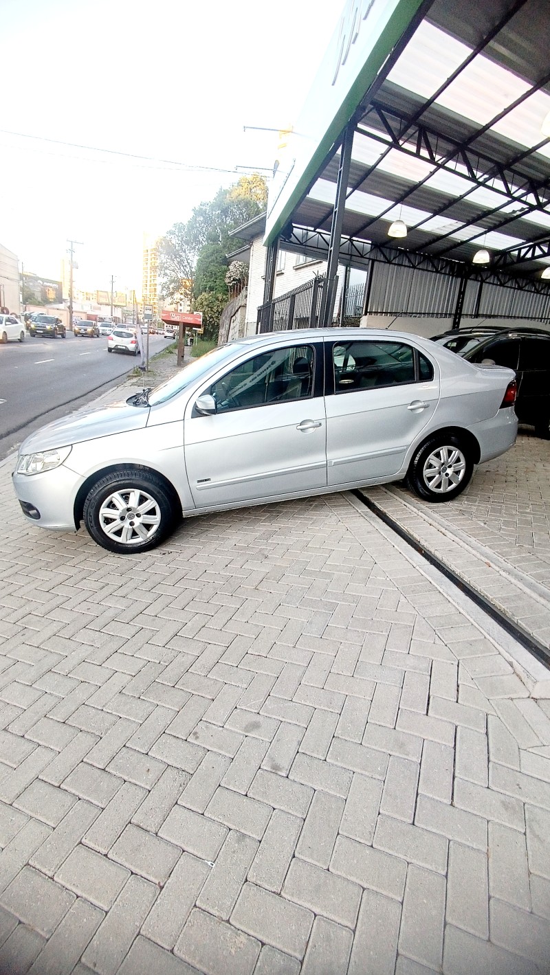 VOYAGE 1.0 MI CITY 8V FLEX 4P MANUAL - 2010 - CAXIAS DO SUL