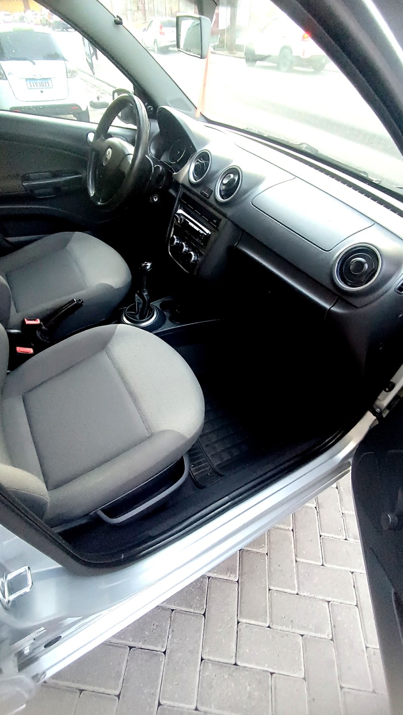 VOYAGE 1.0 MI CITY 8V FLEX 4P MANUAL - 2010 - CAXIAS DO SUL