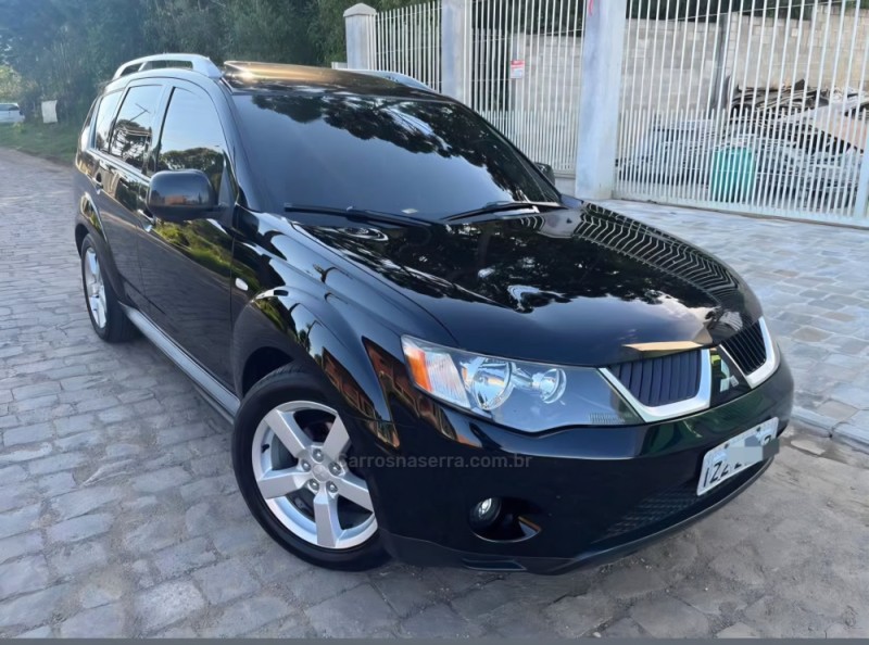 OUTLANDER 3.0 4X4 V6 24V GASOLINA 4P AUTOMÁTICO - 2009 - CAXIAS DO SUL
