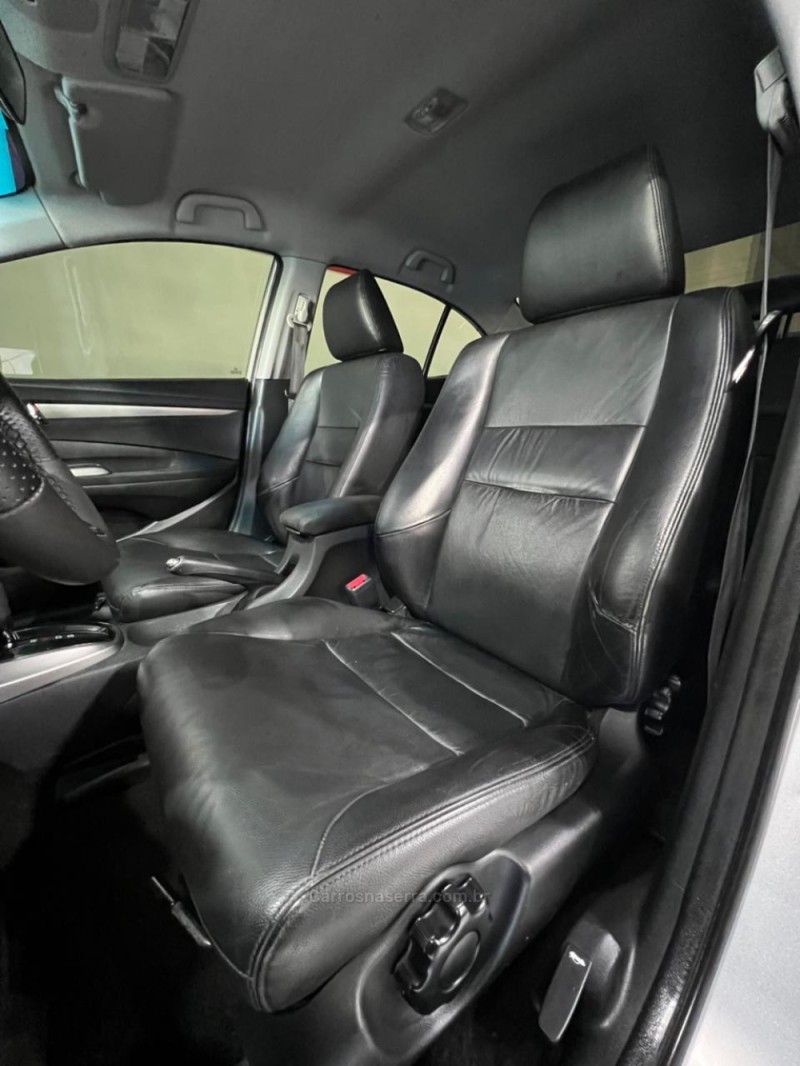 CITY 1.5 EX 16V FLEX 4P AUTOMÁTICO - 2013 - NOVO HAMBURGO