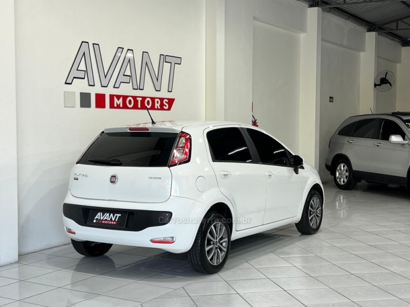 PUNTO 1.4 ATTRACTIVE 8V FLEX 4P MANUAL - 2016 - NOVO HAMBURGO