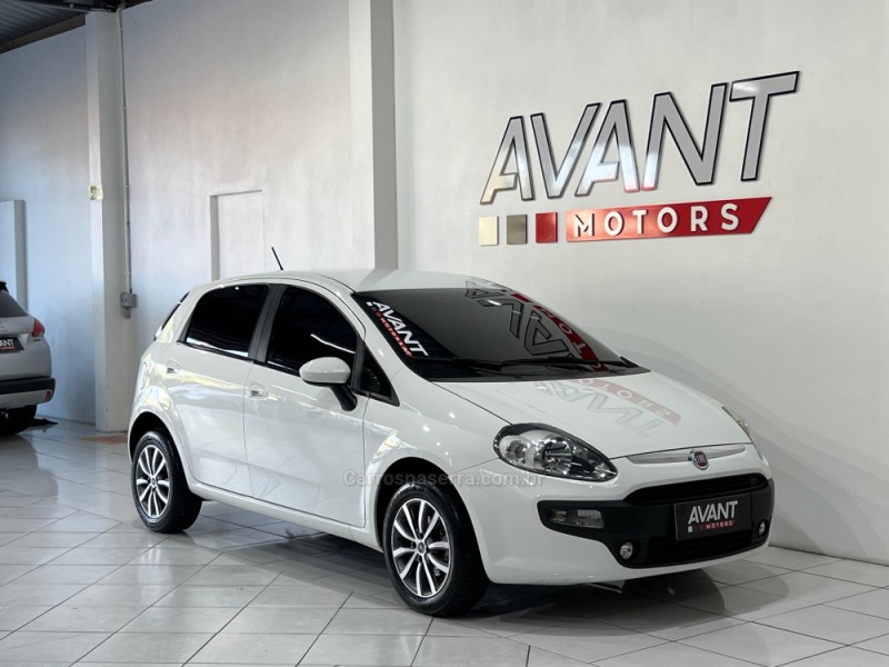 PUNTO 1.4 ATTRACTIVE 8V FLEX 4P MANUAL - 2016 - NOVO HAMBURGO